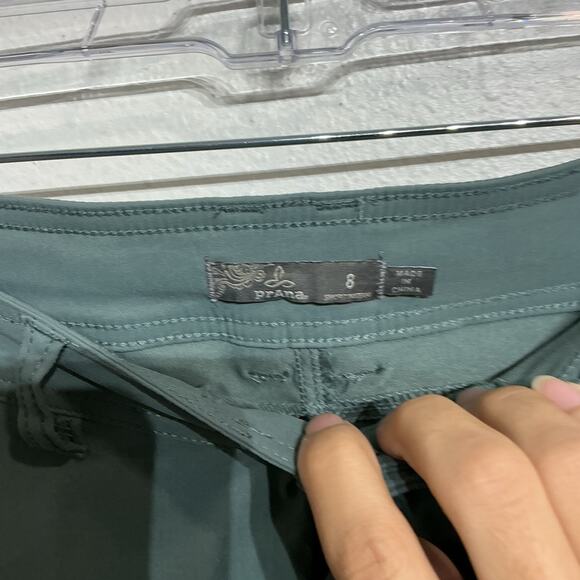 PrAna Sage Green Halle Convertible Roll Up Hiking Pants Sz 8 - Picture 5 of 12